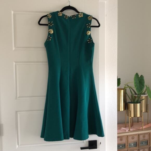 Belle Badgley Miscka Emerald Dress Sz 2 - Picture 2 of 11